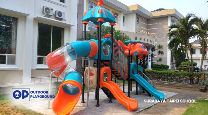 Sekolah yang Memasang Playground dengan Kami Surabaya Taipe School