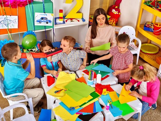 Kelebihan Daycare untuk Orangtua dan Anak