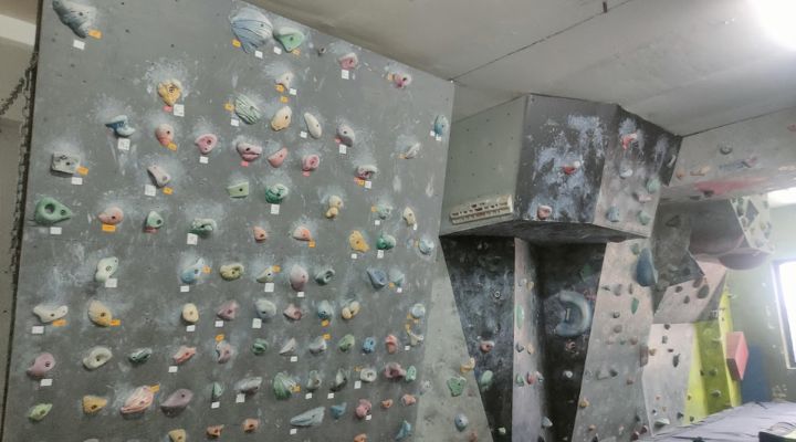 Peak to Peak Indoor Climbing